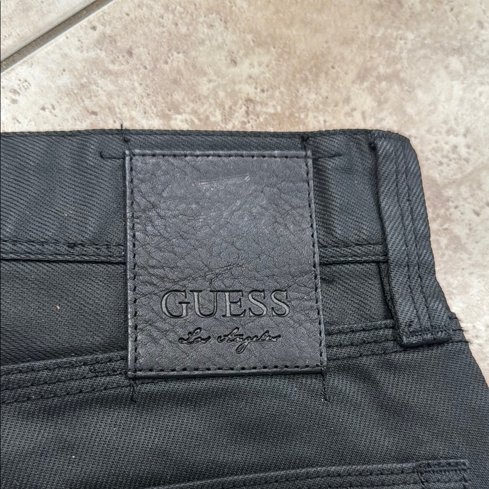 Guess Men's Lincoln slim straight Black Jeans NWT 36 x 32 - Picture 3 of 11